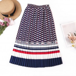 LANMREM 2019 spring Fashion New Black White Dot Contrast Color Pleated Elastic High Waist Skirt All-match Female's Bottoms YF129